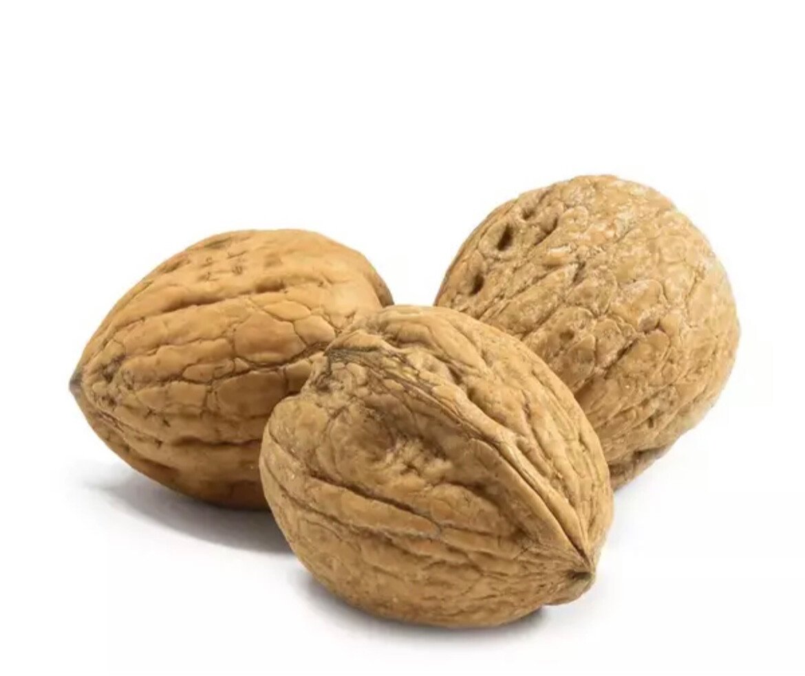 Walnut Chili in shell 500 grams جوز تشيلي بالقشر